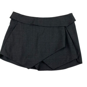 Aritzia Talula Black Skort size  4